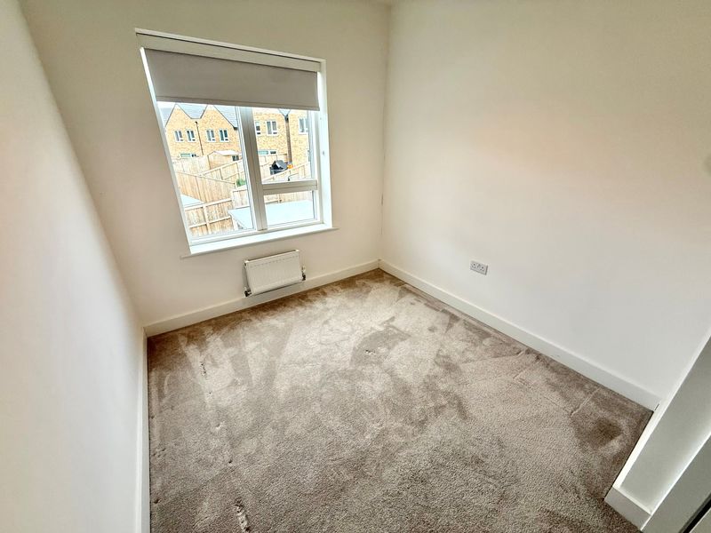 Crossland Gardens Rossmore